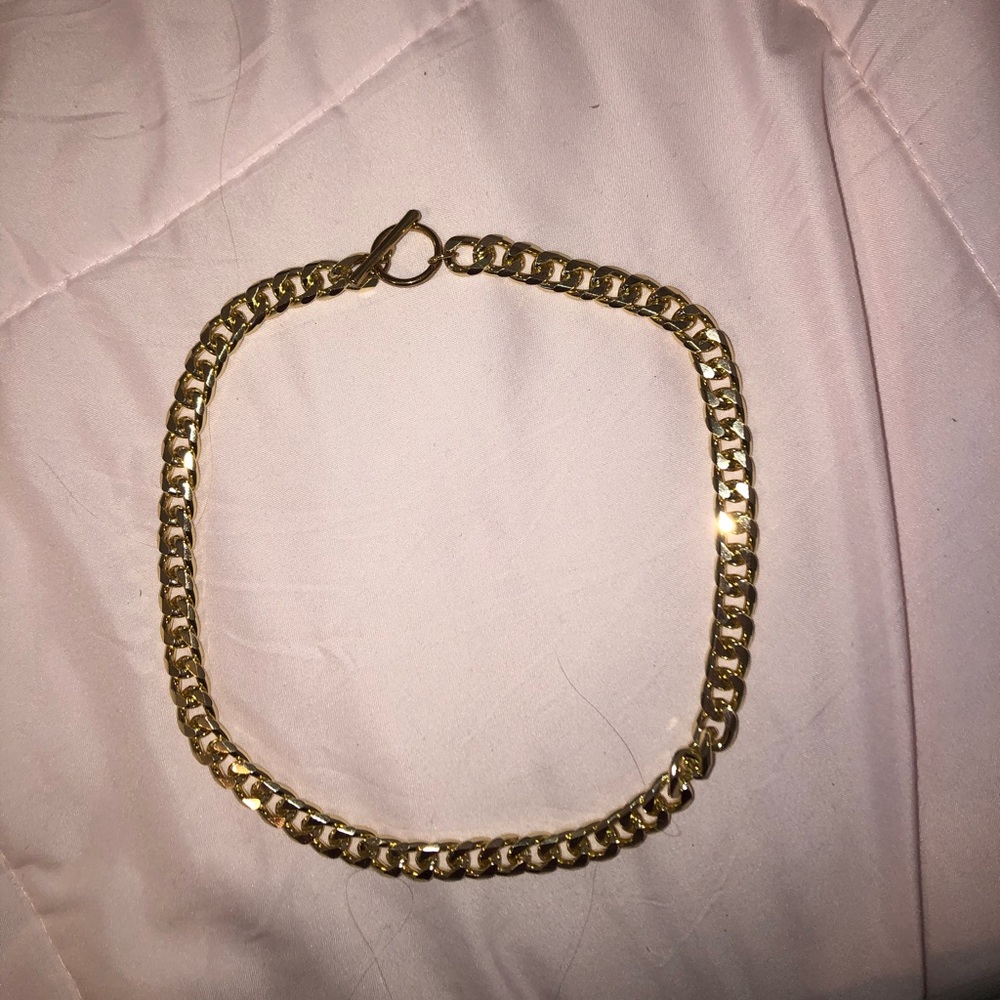 GOOD NECKLACES